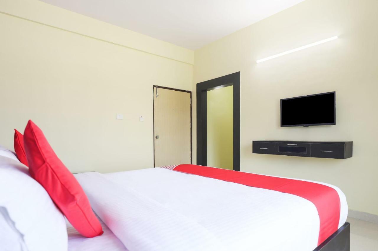 Oyo 33451 Ace Inn Бангалор Екстериор снимка
